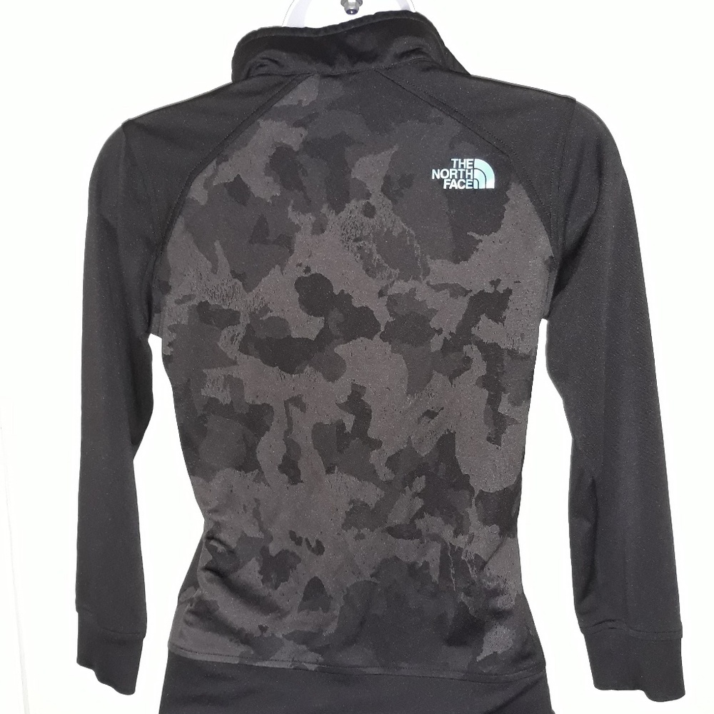 North face boys sweather jacket - Picture 3 of 7